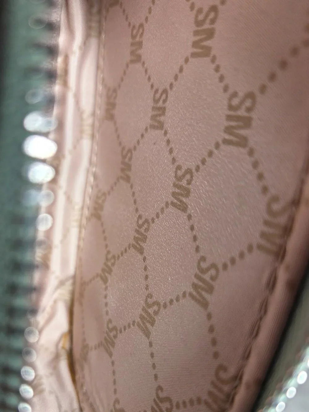 Steve Madden brand steve